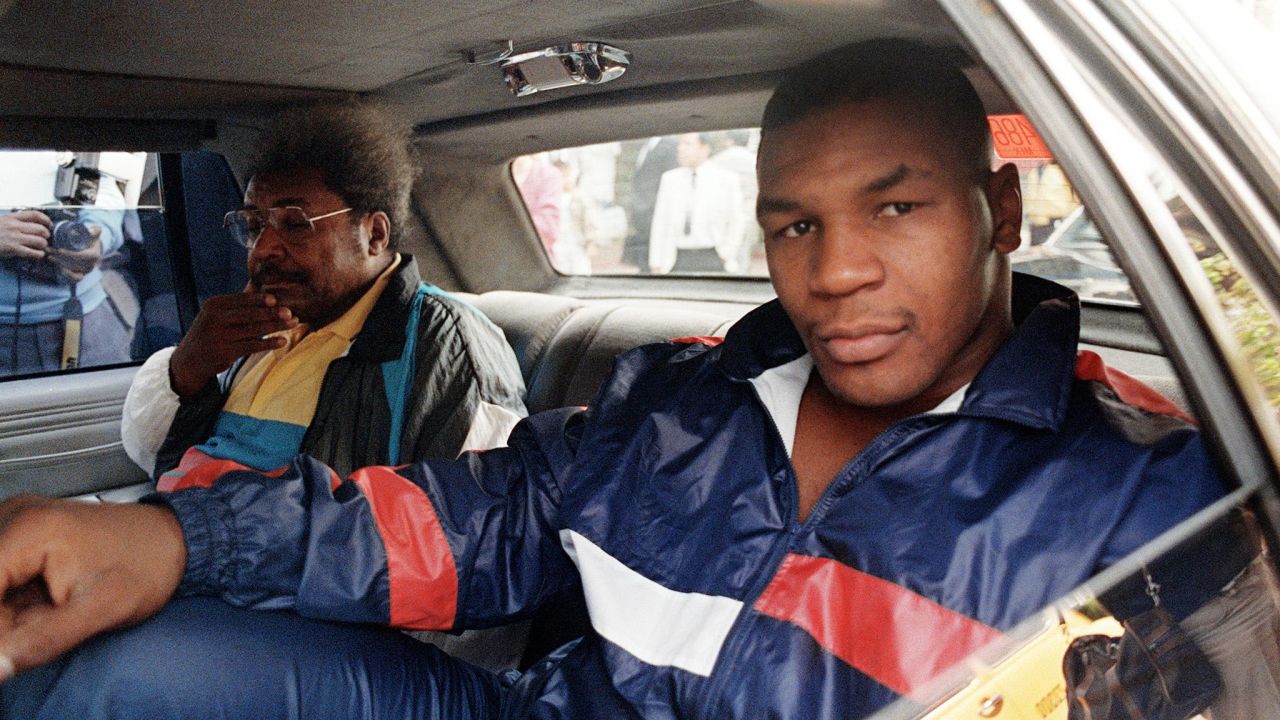 Heavyweight champion Mike Tyson and the promoter Don King in 1988.