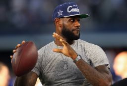 LeBron James has the size, speed and strength to be a top NFL quarterback, according to Saffold.