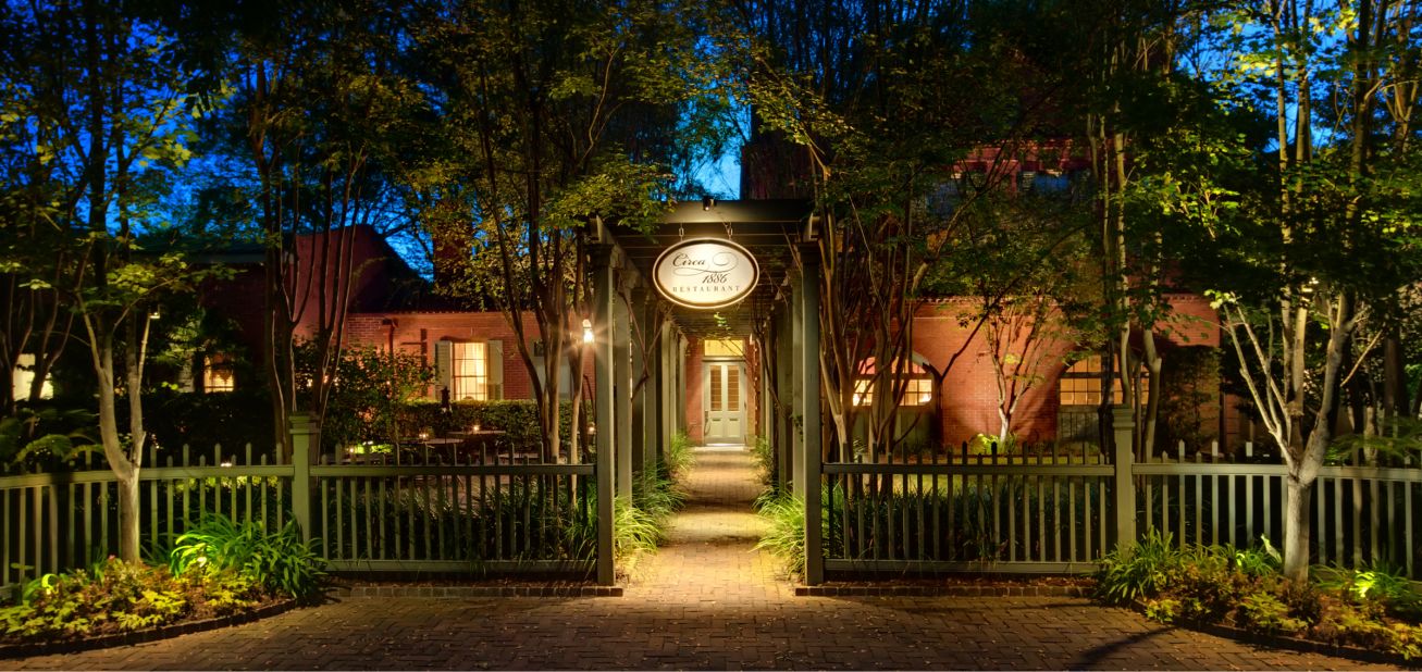 The award for best historic restaurant in conjunction with a historic hotel went to Circa 1886 at Wentworth Mansion (1886) in Charleston, South Carolina. 