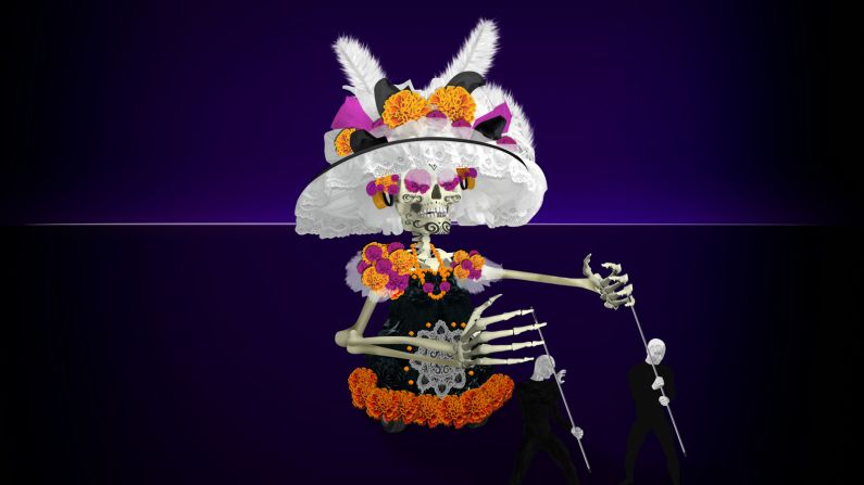 "As a result of the James Bond film we have decided to take advantage of the spotlight and put on the streets a great offering which we give to our dead," says Alejandra González Anaya, one of the parade's creative directors.