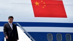 Chinese President, Xi Jinping gestures on his arrival at the airport in Goa on October 15, 2016.
Indian Prime Minister Narendra Modi will hold talks with China's President Xi Jinping late October 15, in the hope of boosting investment and trade, but with relations frustrated by Beijing's decision so far to block New Delhi's entry to a nuclear trade group, among other issues. / AFP / MONEY SHARMA        (Photo credit should read MONEY SHARMA/AFP/Getty Images)