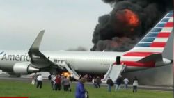 chicago o'hare plane catches fire hit marsh_00015010.jpg