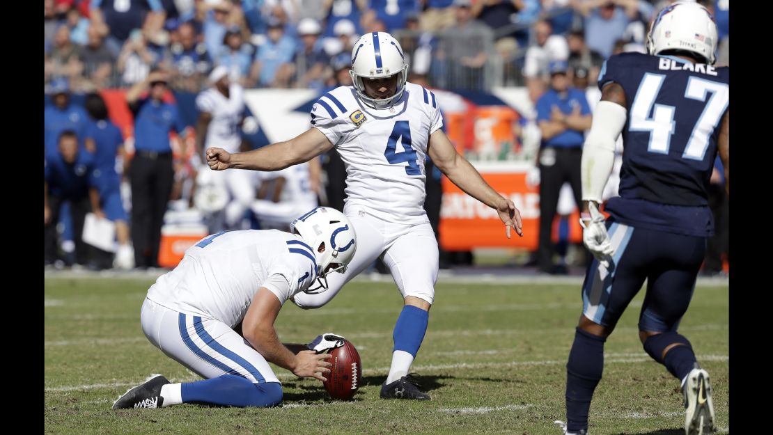 Indianapolis Colts kicker Adam Vinatieri connects on a 33-yard field goal against the Tennessee Titans in Week 7. It was the 43rd consecutive field goal for Vinatieri, an NFL record.