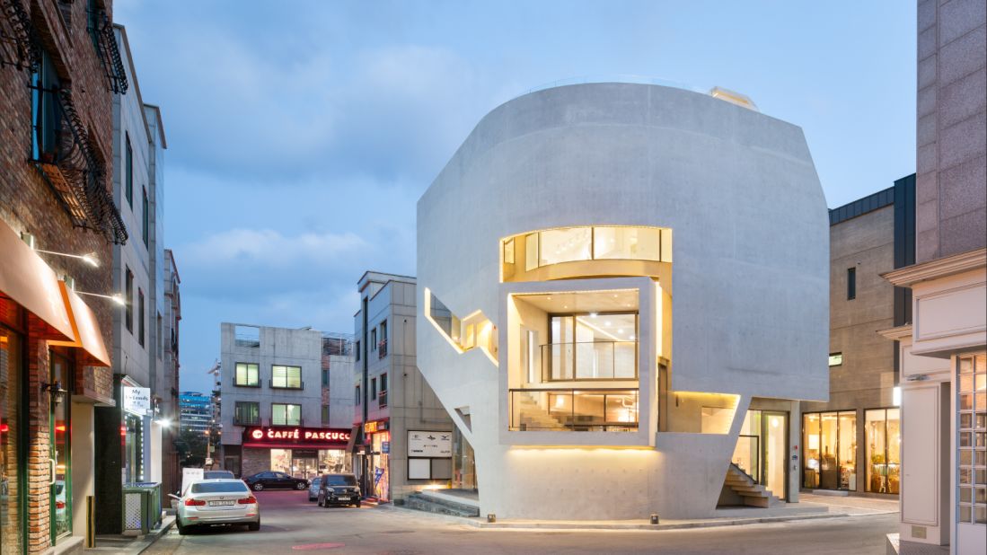 "K-Pop Curve [a building designed for a Korean music agency] has a large balcony interacting with the public domain. It's like the hanok's relationship with the courtyard, but in this case it's with the public streets," says Hoon. 