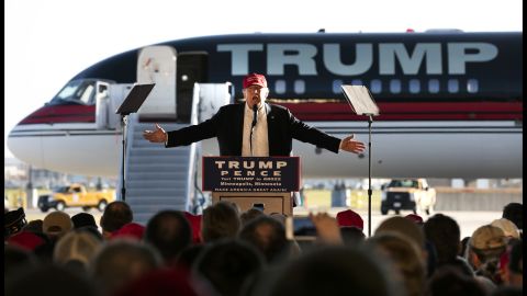 Trump addresses supporters in Minneapolis on November 6.