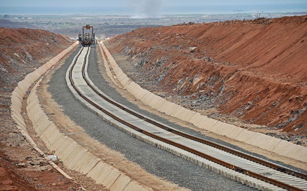 Железные дороги африки. Эфиопия железная дорога. Addis Ababa–Djibouti Railway. Железная дорога в Африке. Дороги в Африке.