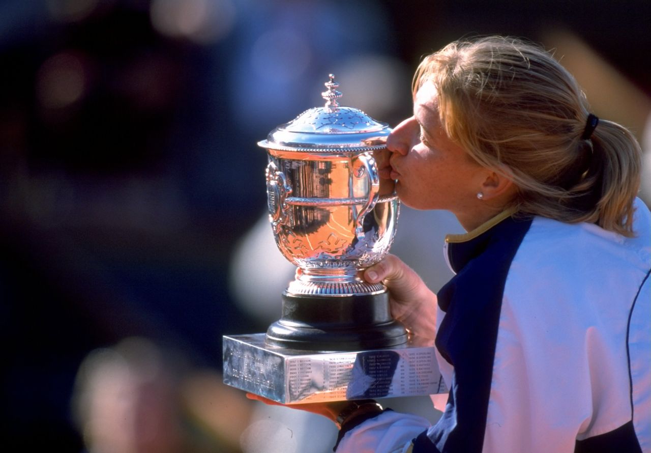 Serena needs just more more slam to reach 23 and eclipse the standard set by German legend Steffi Graf back in 1999 with her victory at the French Open.