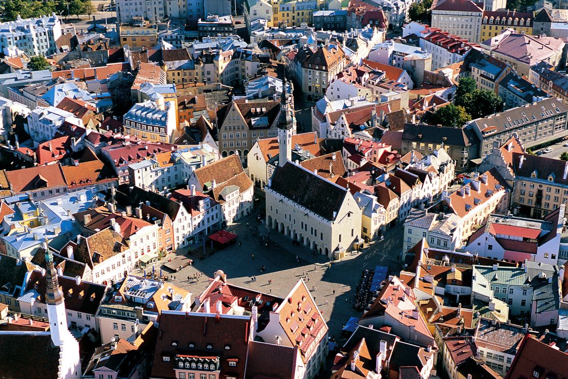 Tallinn's old town: Lose yourself.