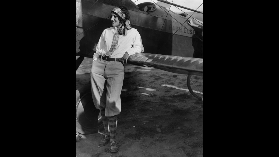 Elder refused to disguise herself as a man to become a pilot. Her popular hairstyle was known as 'Ruth Ribbons.'