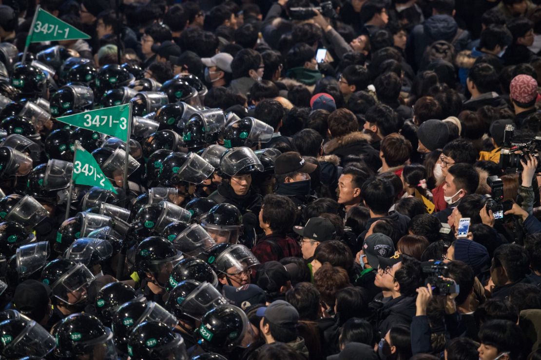 Riot police blocked roads to South Korea's presidential palace.