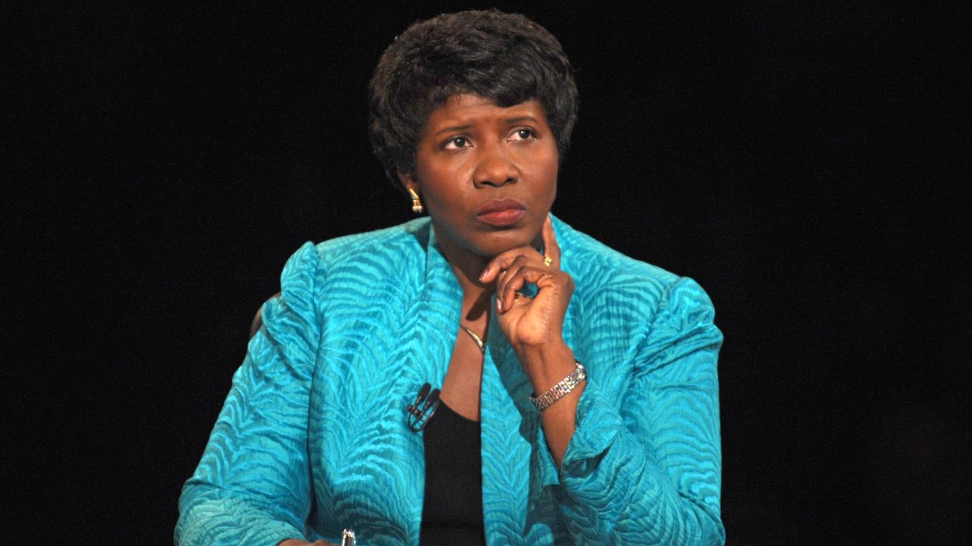 <a href="http://money.cnn.com/2016/11/14/media/gwen-ifill-obituary/index.html" target="_blank">Gwen Ifill</a>, the veteran journalist and newscaster who co-anchored "PBS NewsHour," died after a battle with endometrial cancer, according to PBS on November 14. She was 61.
