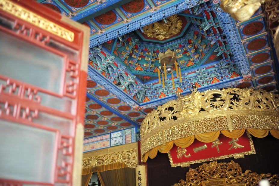 Bearing gilded designs, elaborate temples and dragon themes, Taiping Rebellion leader Hong Xiuquan's quarters are among the most extravagant sections of the palace.  