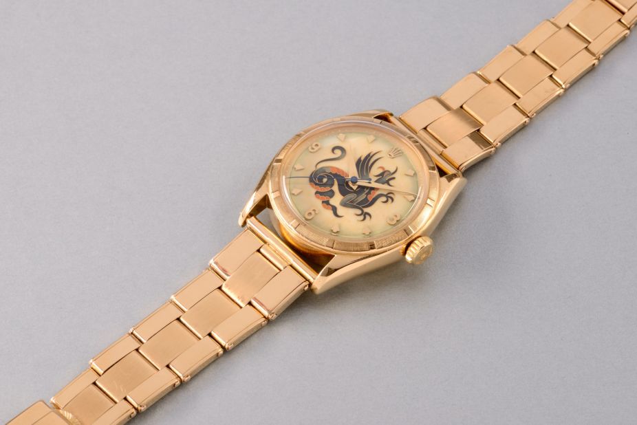 This unique yellow gold wristwatch with a cloisonné enamel dial depicting a dragon sold for $676,700 (CHF 670,000). 