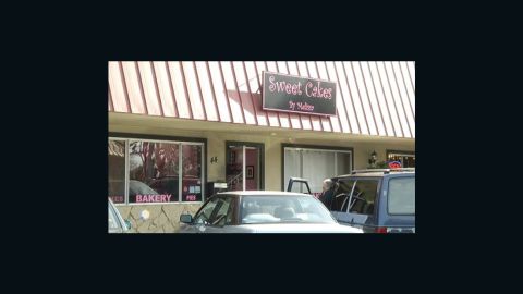 "Sweet Cakes by Melissa" was located in Gresham, Oregon.