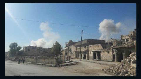 The White Helmets @SyriaCivilDef tweet:40+ Airstrikes & barrel bombs targeted #Aleppo city today. Initial report of 7 killed & 30+ injured, many still trapped under rubble.