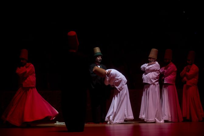 The dance is modeled on Rumi's ecstatic rituals as he composed poetry. Dervishes enter a trance-like state during the performance. The dance is now recognized as intangible heritage by UNESCO.  