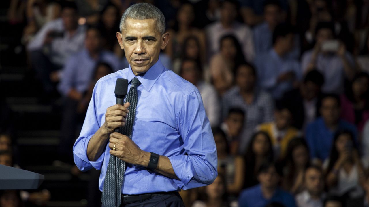 Obama addresses a town-hall meeting in Lima for the Young Leaders of the Americas Initiative.