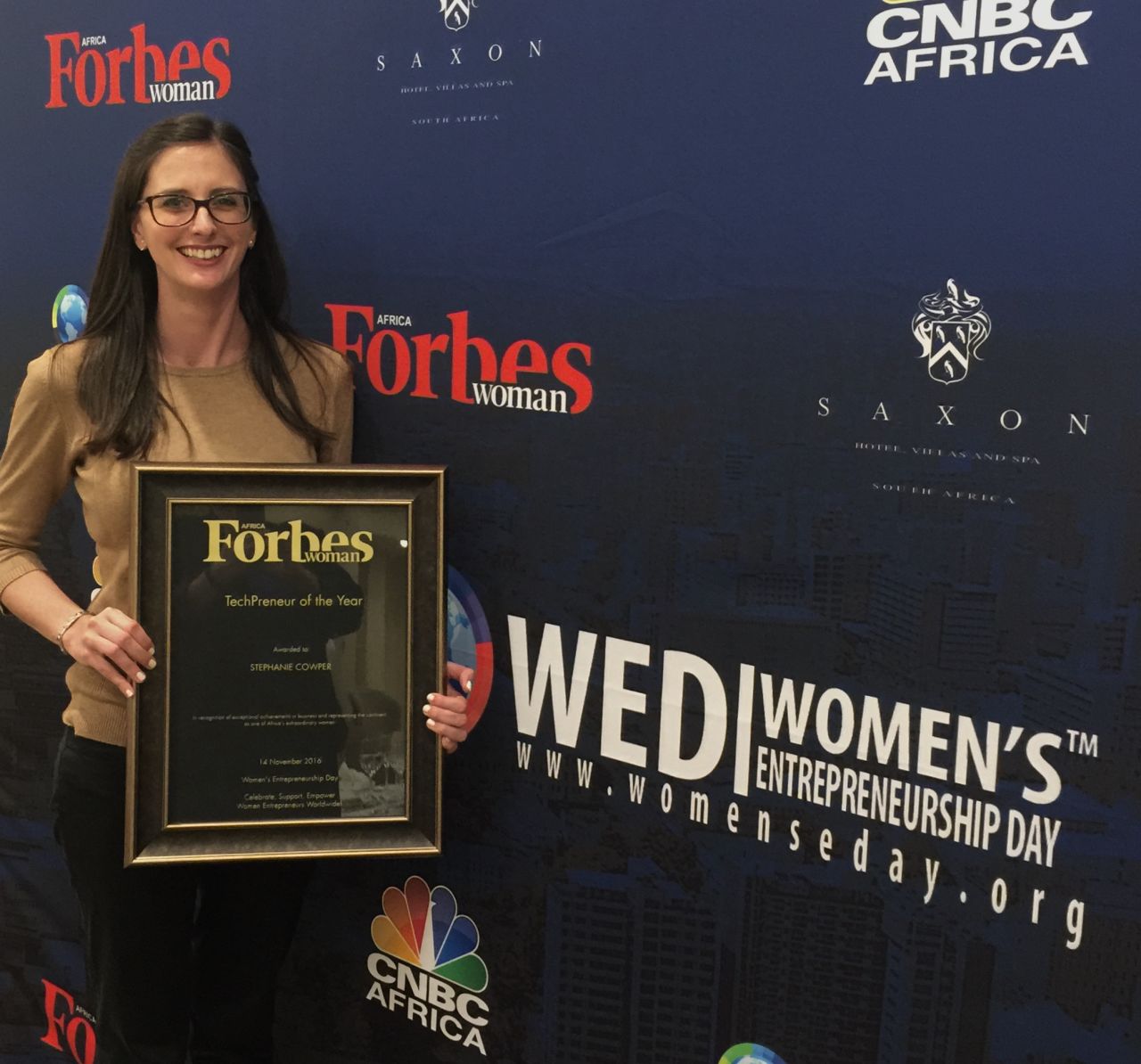 BeSpecular's CEO Stephanie Cowper received the Forbes Woman Techpreneur of the Year Award in November 2016. She conceived the idea in 2014 with college classmate Giacomo Parmeggiani from Italy, now CTO.
