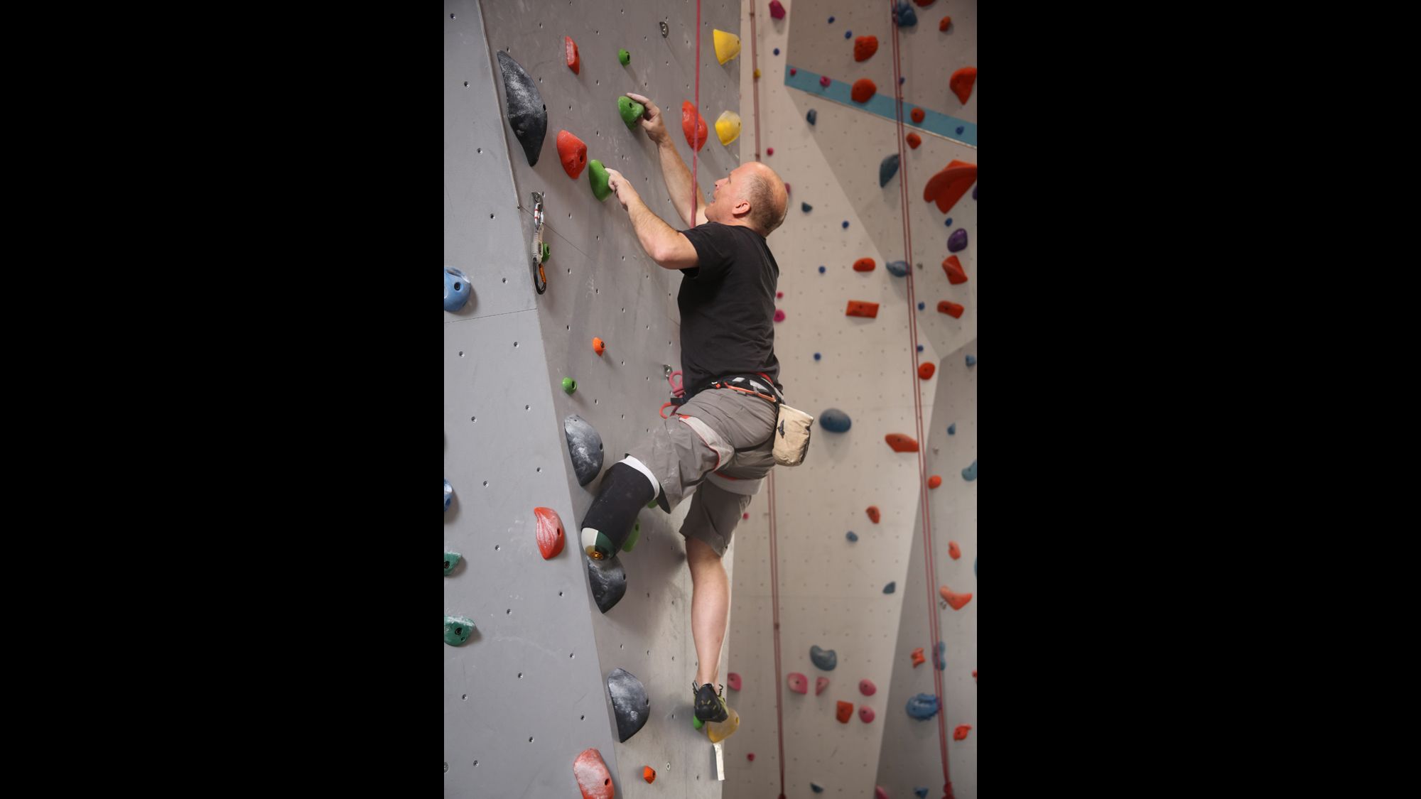Climbing with an implantable port?