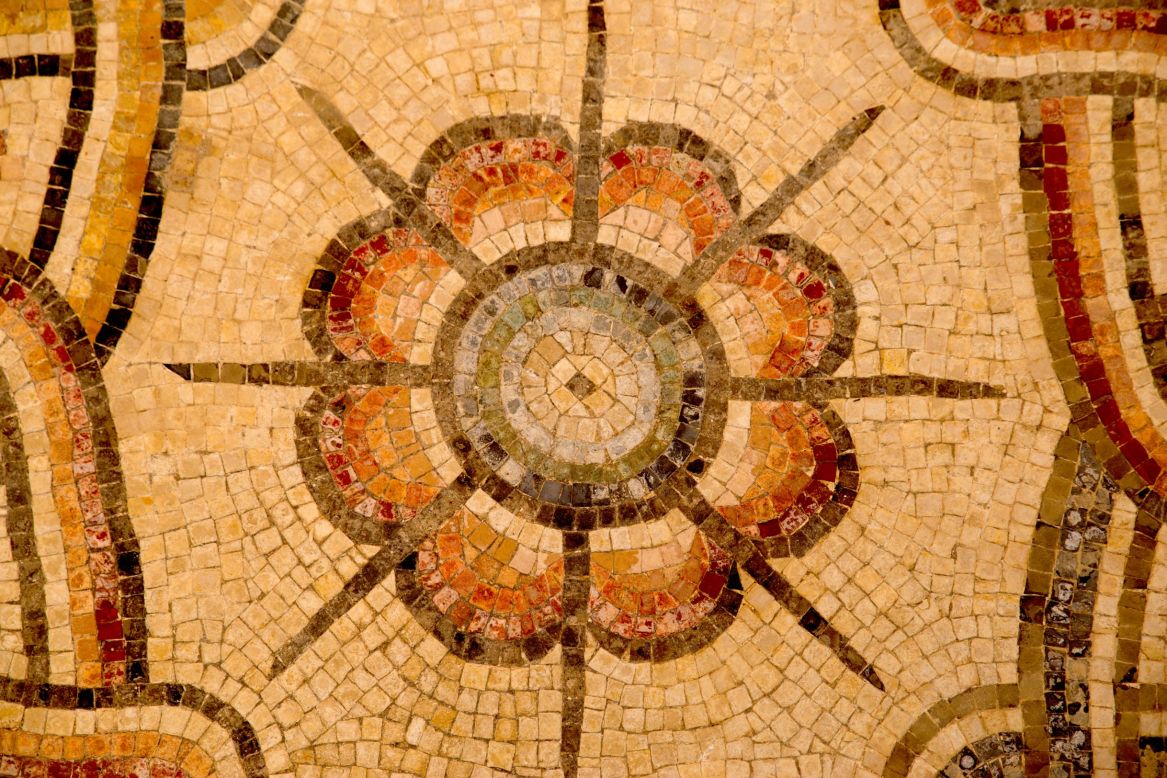 The mosaic covers nearly 9,688 square feet (900 square meters).