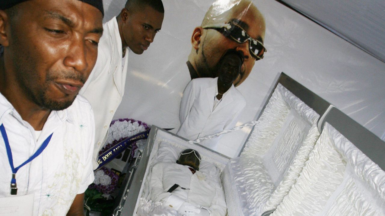 The funeral of Douk Saga in October 2006.