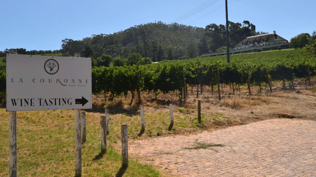 La Couronne vineyard is named after the passenger ship that transported the first Huguenots to the region.<br />