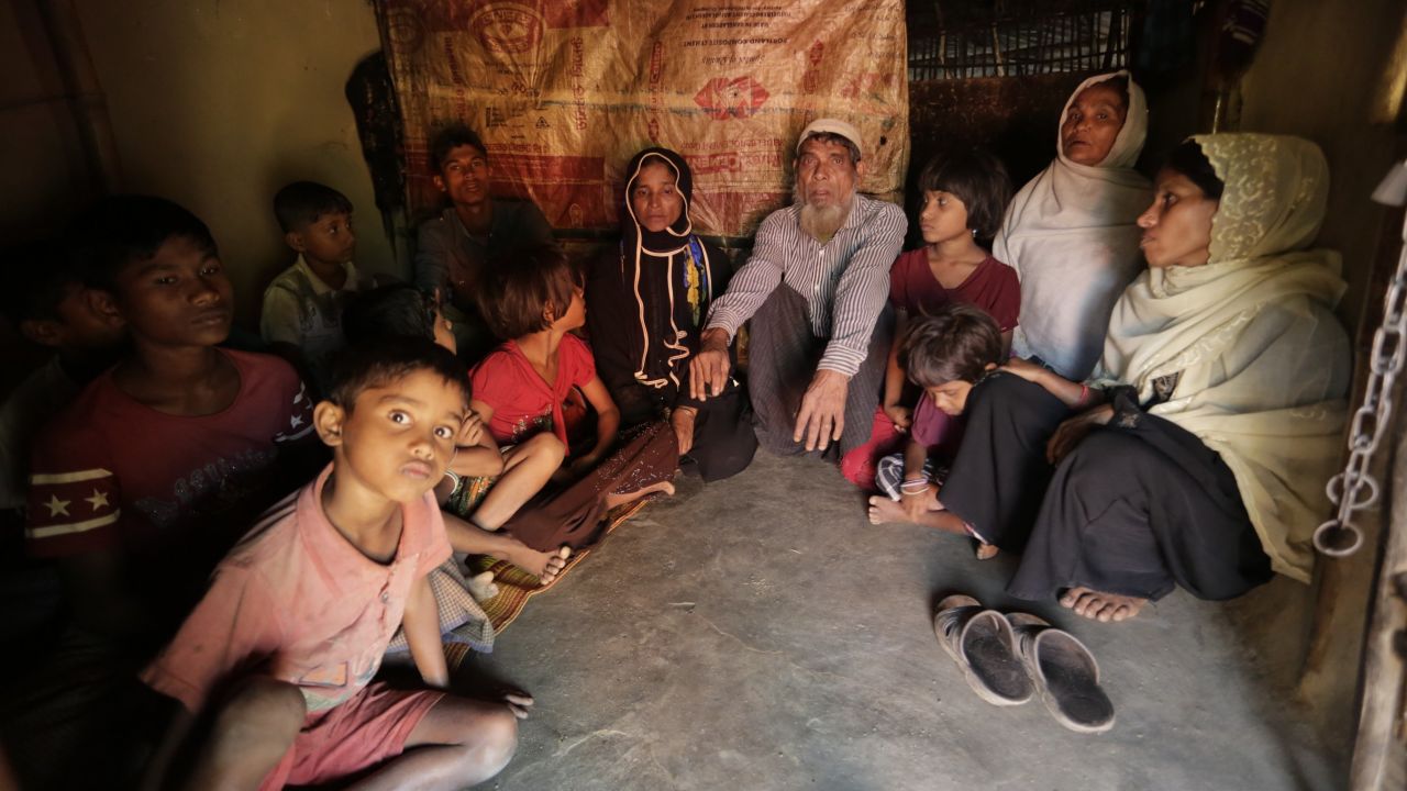 Thousands of Rohingya have fled Myanmar to Bangladesh. 