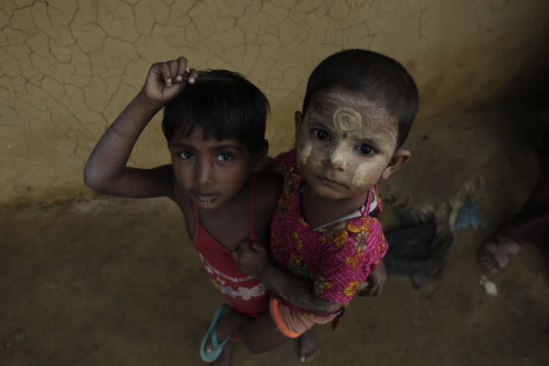 Many children live in the Rohingya camp.
