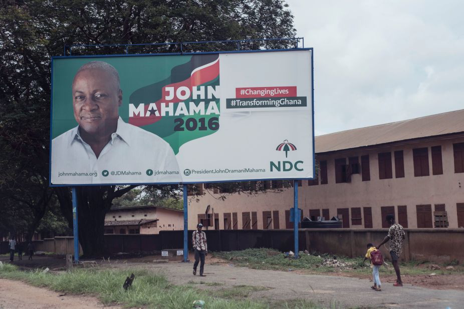 President Mahama and Akufo Addo's 2016 campaigns featured specific promises to the regions they visited (such as creation of additional administrative regions and districts), according to CDD-Ghana.<br /> <br />Pictured: President Mahama's campaign billboard in the streets of Accra. Photo Stefan Heunis/AFP/Getty Images.