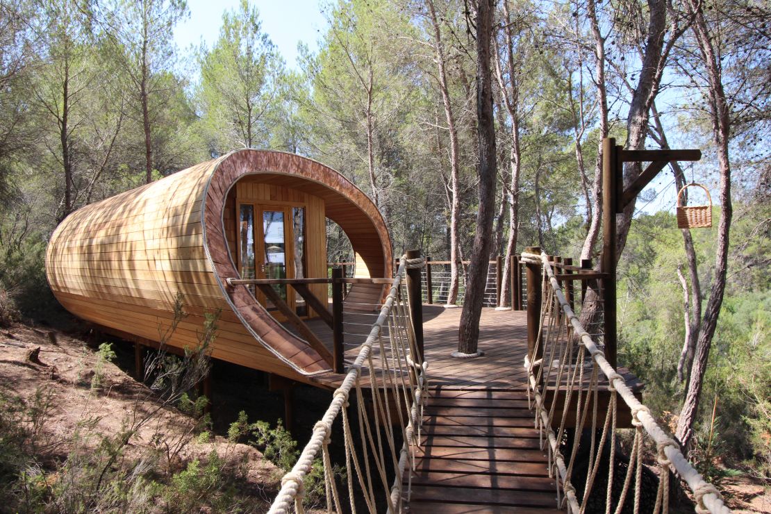 Fibonacci Tree House designed and built by Blue Forest