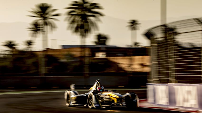 MARRAKECH, MOROCCO - NOVEMBER 12: In this handout image supplied by Formula E, Jean-Eric Vergne (FRA), Techeetah, Spark-Renault, Renault Z.E 16 during the FIA Formula E Championship Marrakesh ePrix at the Circuit International Automobile Moulay El Hassan on November 12, 2016 in Marrakech, Morocco. (Photo by LAT Photographic/Formula E via Getty Images)
