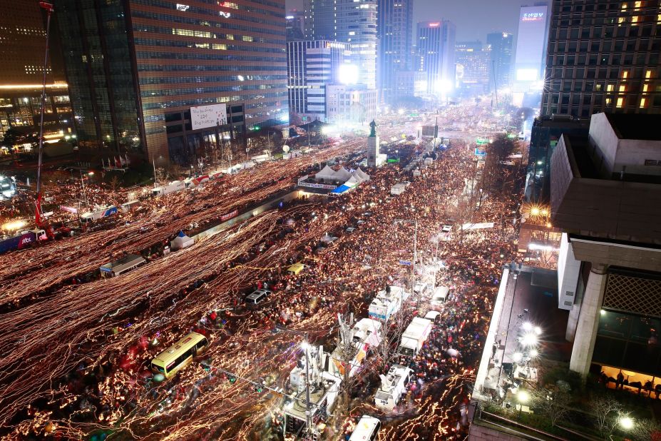 Thousands of South Koreans take to  the streets of Seoul to demand President Park Geun-Hye step down on November 26, 2016 in South Korea. (Read the full story <a href="http://edition.cnn.com/2016/11/26/asia/south-korea-mass-protests/index.html" target="_blank">here</a>)