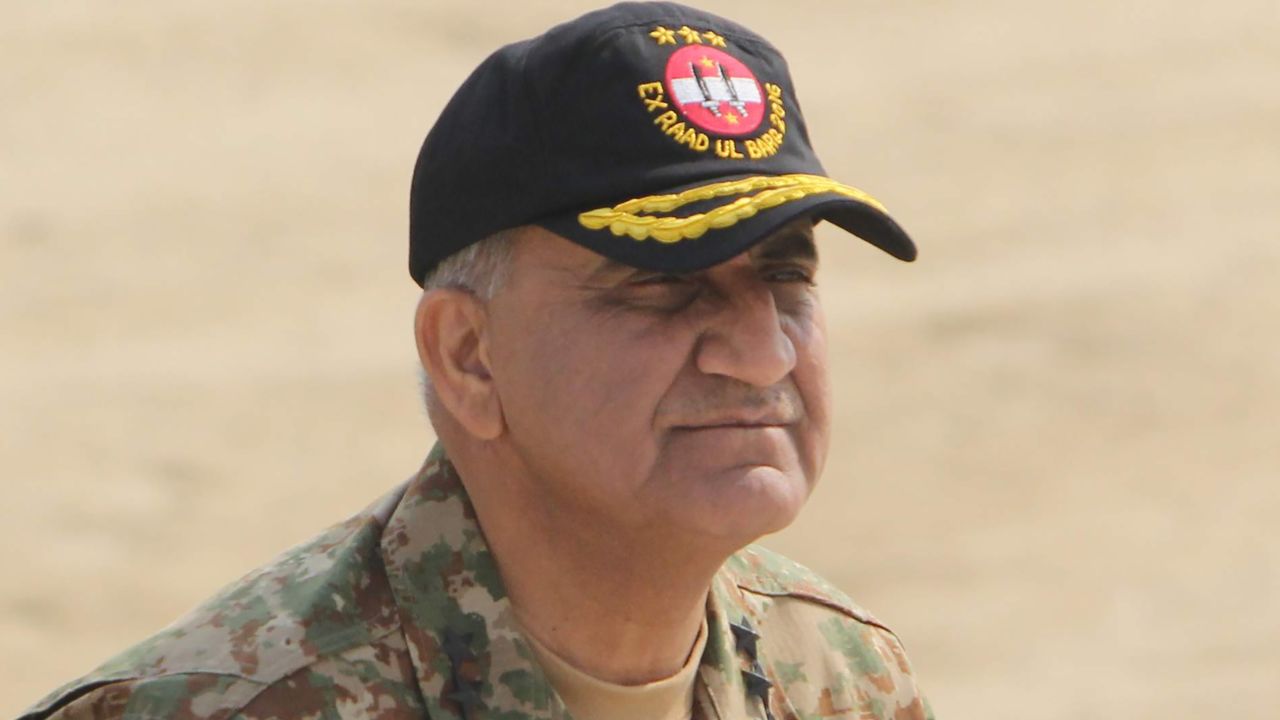 Lt. Gen. Qamar Javed Bajwa attends a military exercise on the Indian border in Bahawalpur district on November 16.