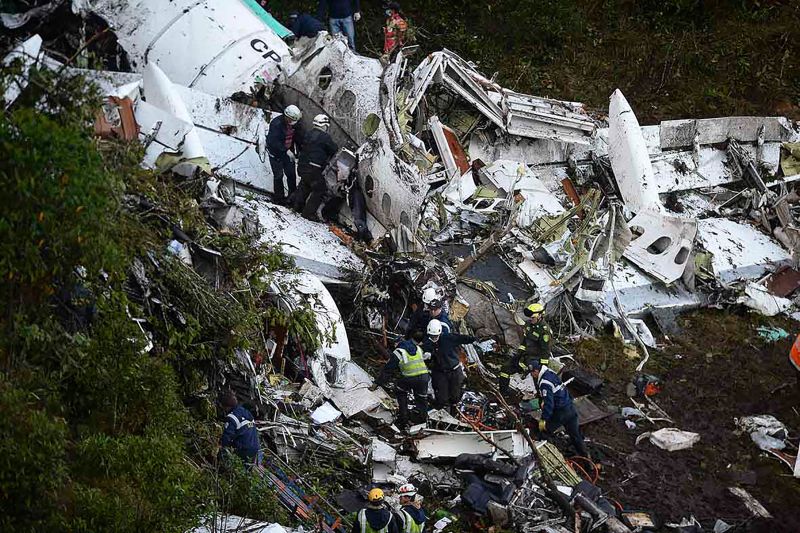 Colombia plane crash 71 dead on Brazil soccer team s charter