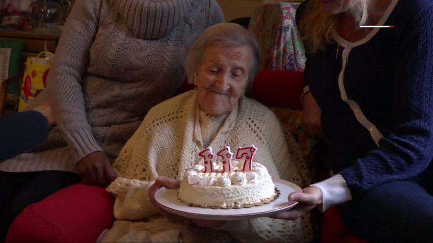 Oldest living person turns 117 mobile orig aw_00000000.jpg