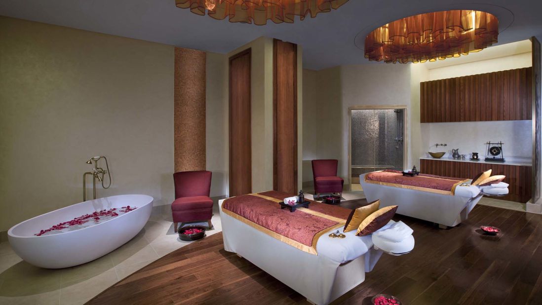 A range of treatments such as cryothearpy, mesotherapy, hydra-facials and oxygen-infusion therapies are available at Eastern Mangroves Hotel and Spa by Anantara.