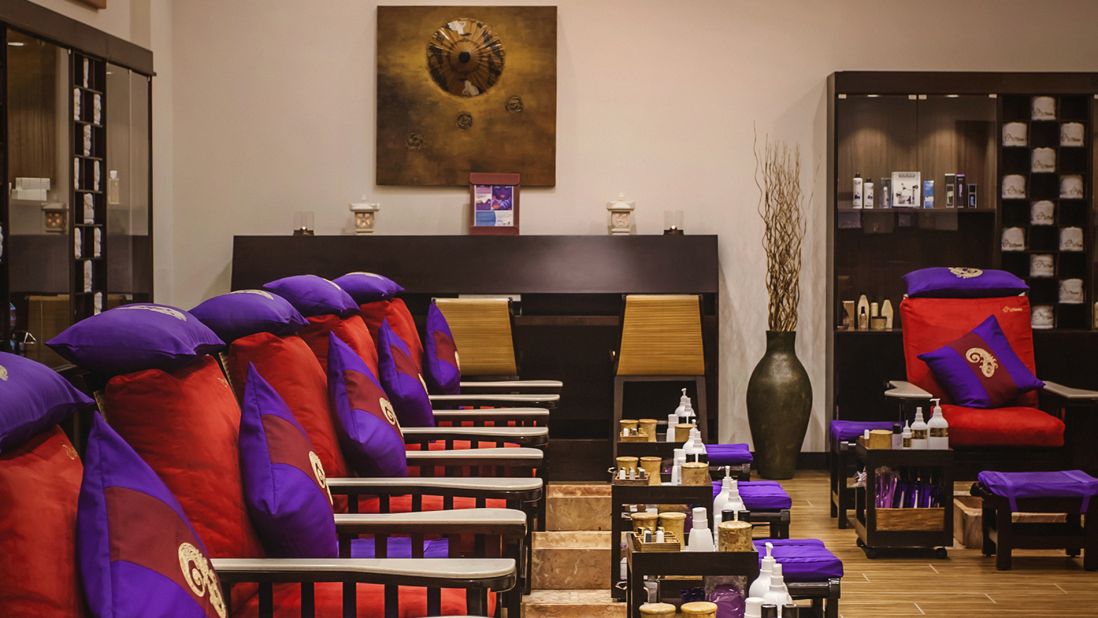 This friendly salon chain is a favorite among UAE residents. The Khalifa City branch features a five-villa spa complex with space for everything from nail care to hair and make-up prep. 