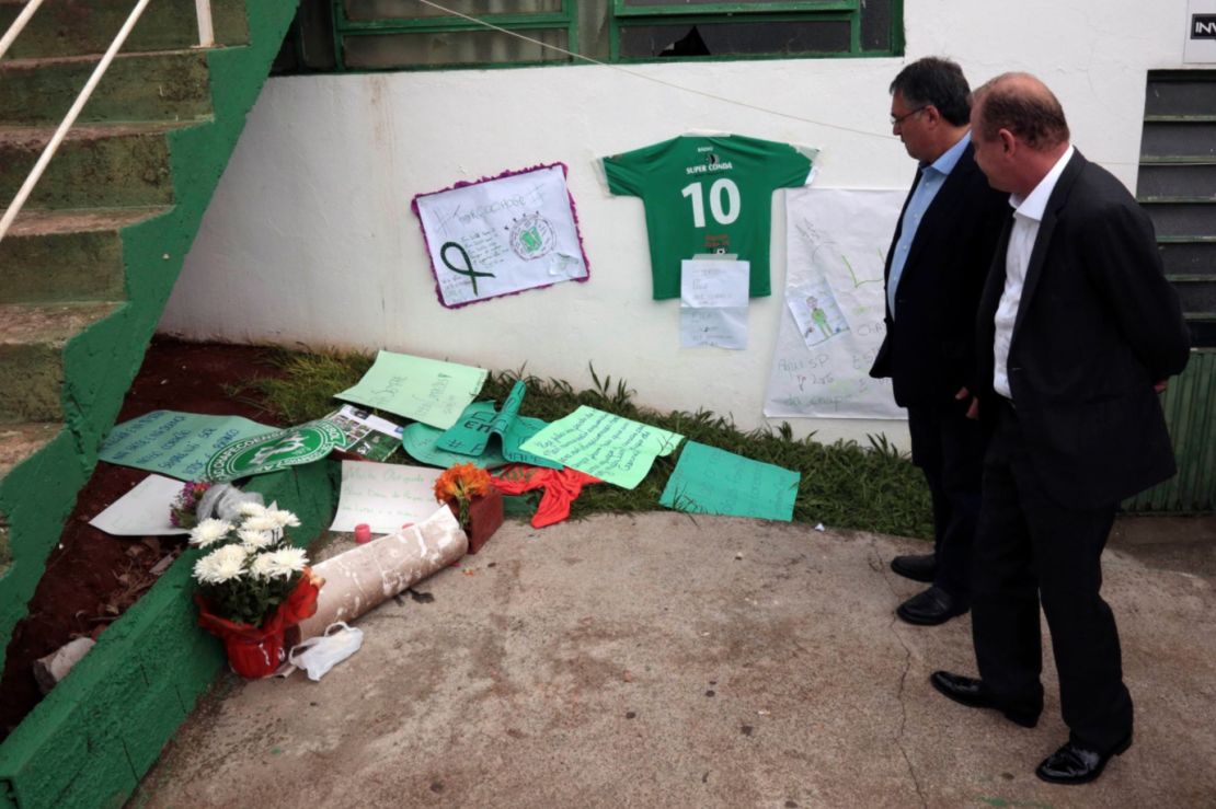 Gelson Merisio visted the team's stadium to pay his respects.