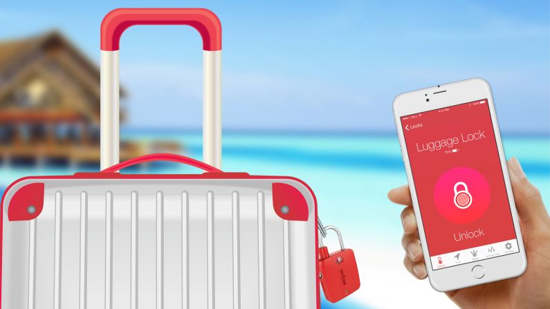 Safeguarding checked luggage with this lock is simple, so why not have the Locksmart keyless Bluetooth padlock double as a suitcase tracker? An app makes that possible.