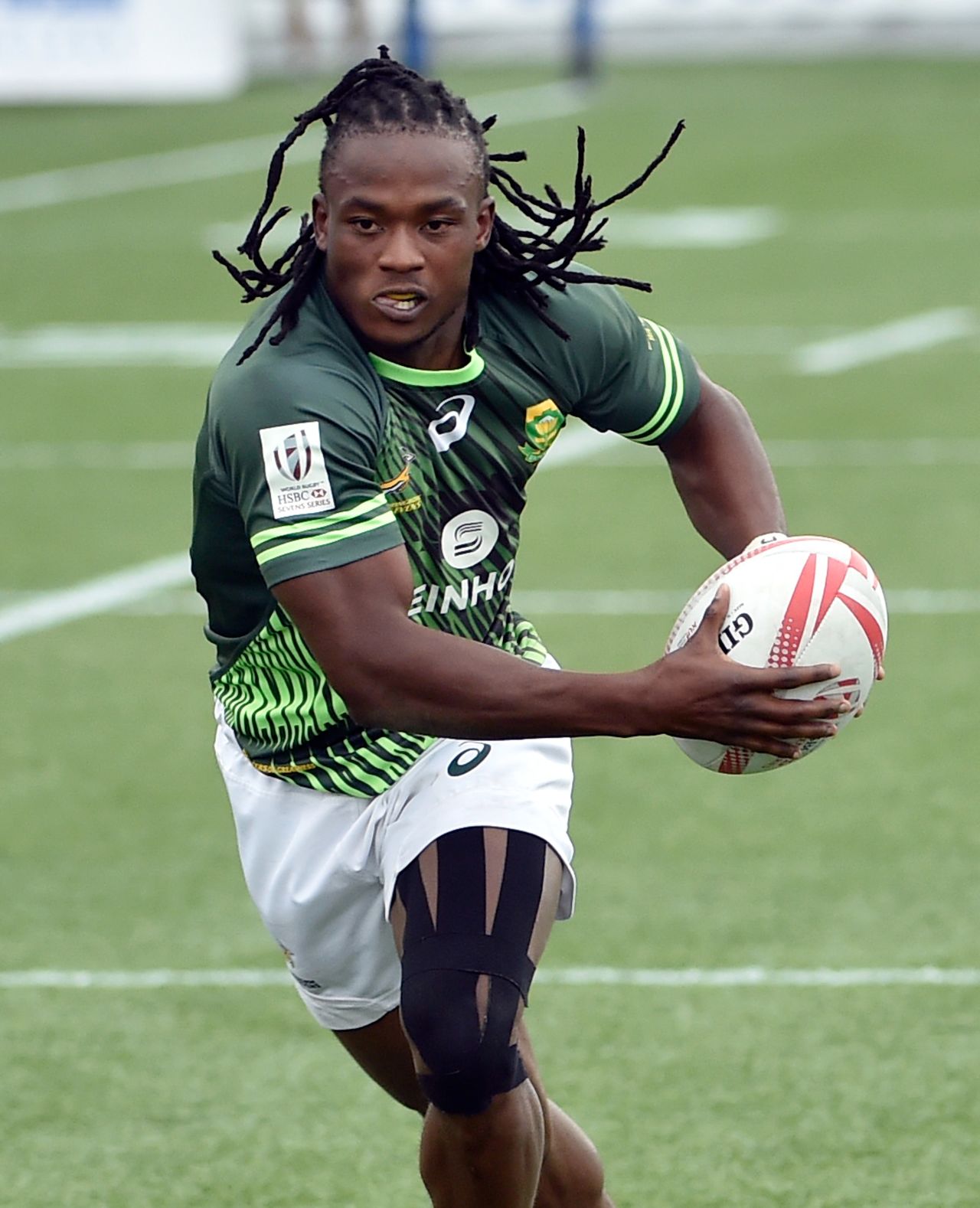 The "Welkom Wizard," top try scorer in each of the last two seasons, was named World Rugby's men's Sevens Player of the Year in 2016 following a series of scintillating displays. Now Senatla dreams of becoming World Player of the Year in XVs, as he <a href="http://edition.cnn.com/2017/02/23/sport/seabelo-senatla-south-africa-sevens-rugby/index.html">told CNN Sport </a>earlier this year. 