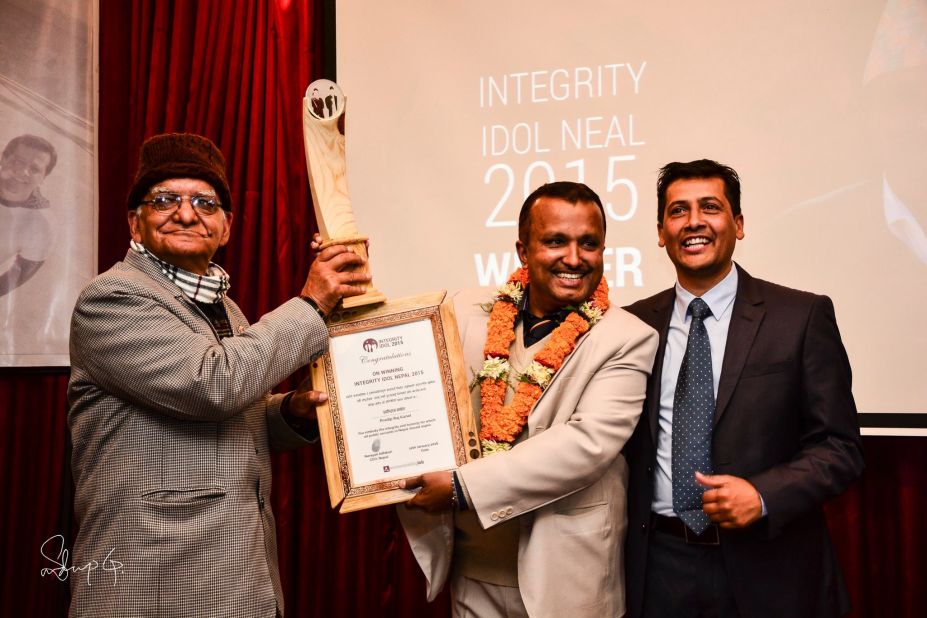 District administrator Pradip Raj Kandel receives the award for Integrity Idol Nepal 2015. <br /><br />The competition was launched by NGO Accountability Lab in Nepal in 2014, and is now held in four countries, which could rise to eight next year. 