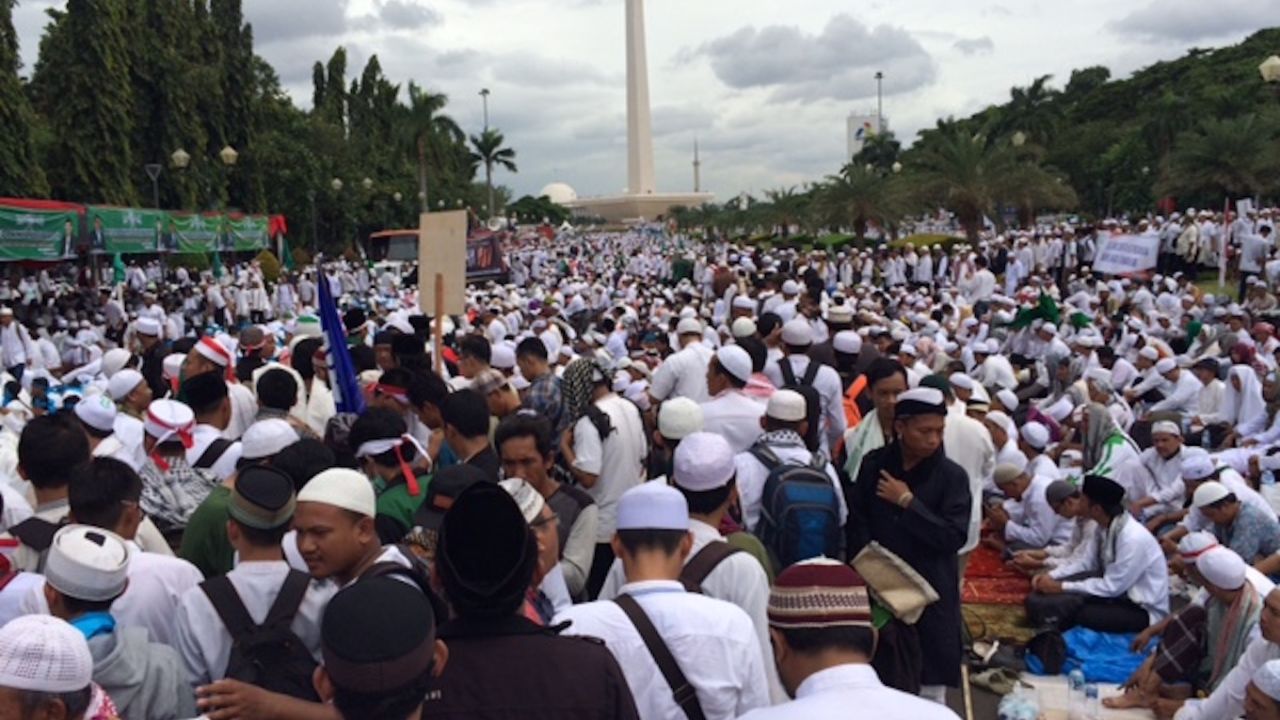 Islamist groups have been protesting the governor for weeks.