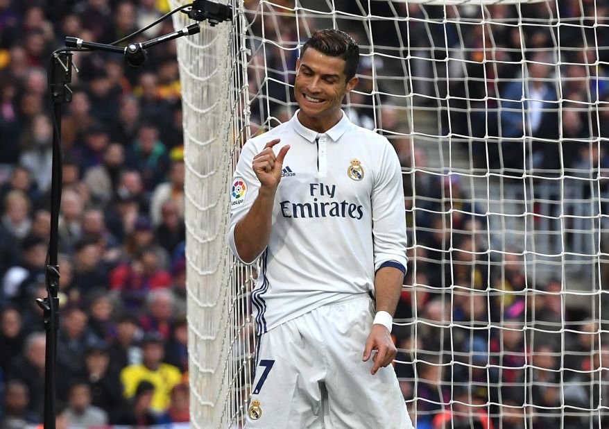 Ronaldo racts after a missed chance for La Liga leader Real Madrid in El Clasico.
