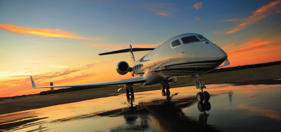 The world's fastest long-range private jet, the G650, makes celebrating New Year's Eve across time zones relatively hassle-free.