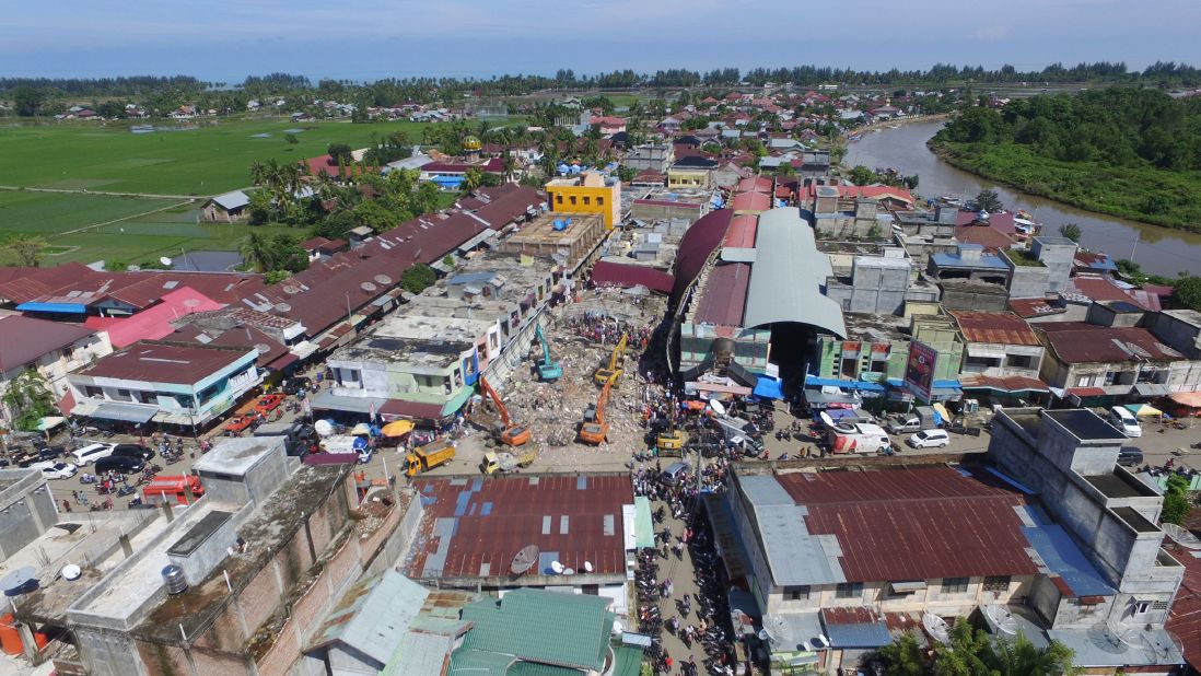 An overview of Pidie Jaya shows continuing rescue efforts on December 8. 