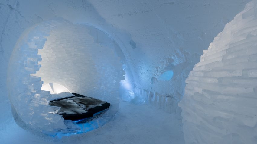 ICE HOTEL image 2