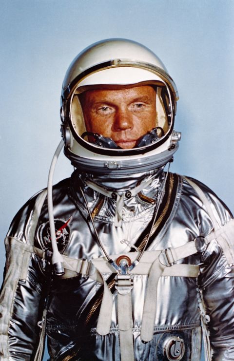 <a href="http://www.cnn.com/2016/12/08/health/john-glenn-dead/index.html" target="_blank">John Glenn, </a>the first American to orbit the Earth, died December 8, according to the Ohio State University. He was 95.