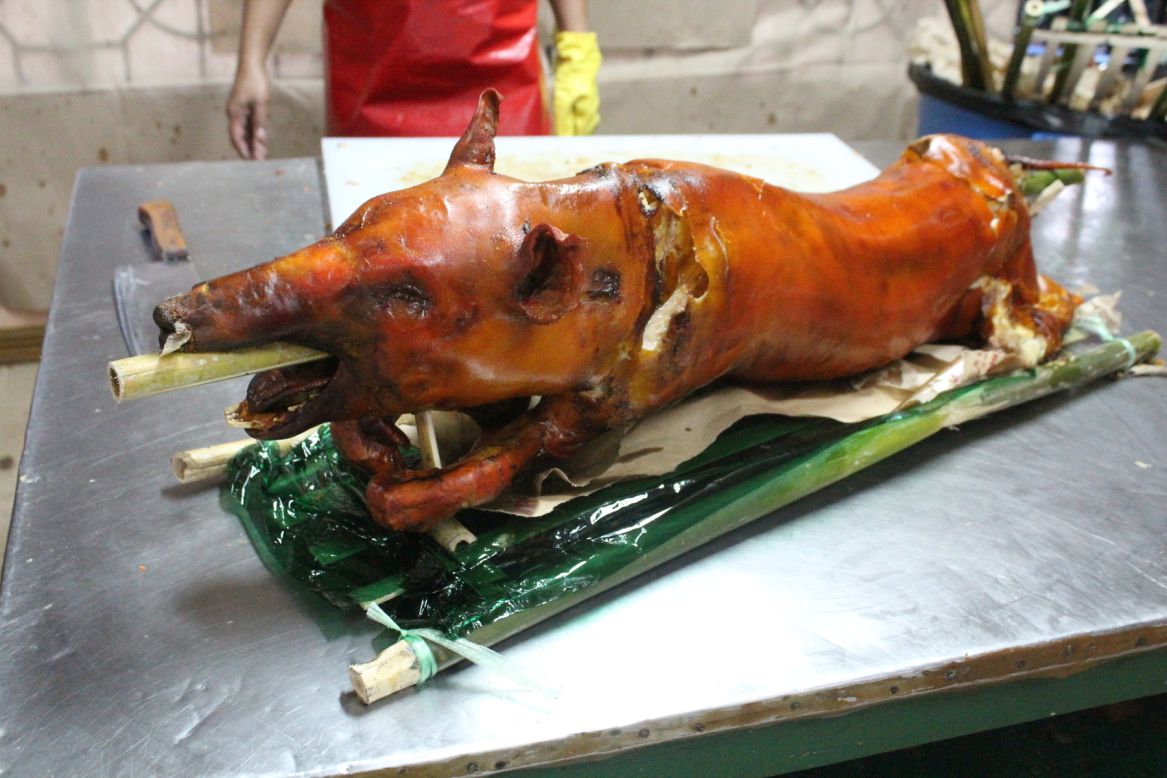 In many parts of Asia, pork is as much a food staple as rice and the Philippines is no exception. Lechon, or suckling pig, is a great Philippines Christmas tradition.