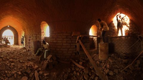 Building site for a Nubian vault. Construction of the homes can be completed with 15 days.