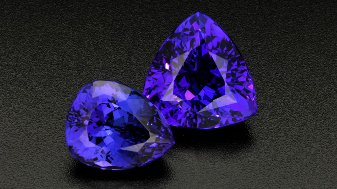 Tanzanite has so-called pleochroic qualities, and has three distinct shades when viewed from different directions.